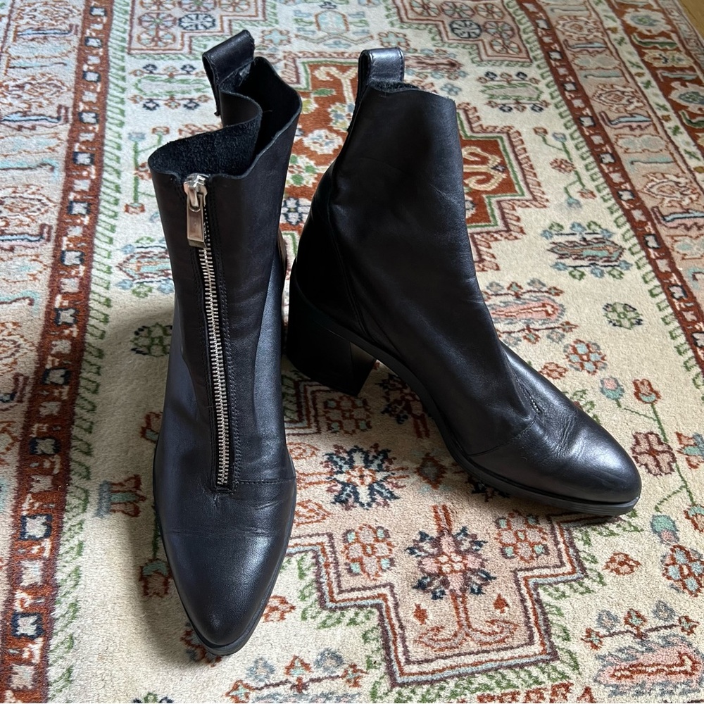 Zara leather zip front ankle boots